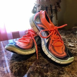 Nike Flyknit Sneakers